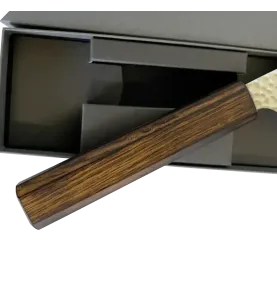 Faca japonesa Seki Kanetsugu Soot Black Santoku 170 mm